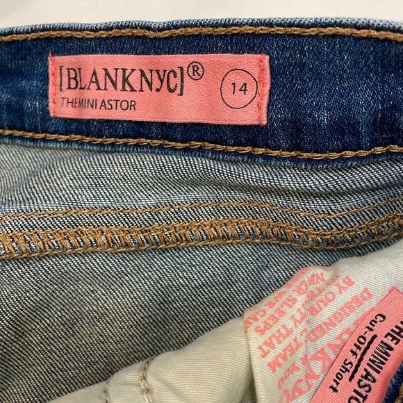 Blank NYC Dark Wash Worn Denim Shorts - Picture 3 of 4
